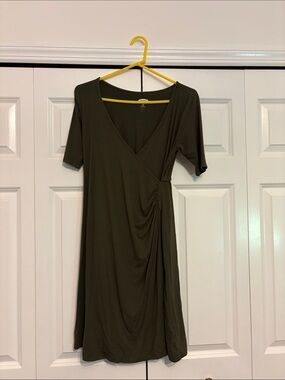 Maternity Old Navy Olive Green Wrap Midi Dress